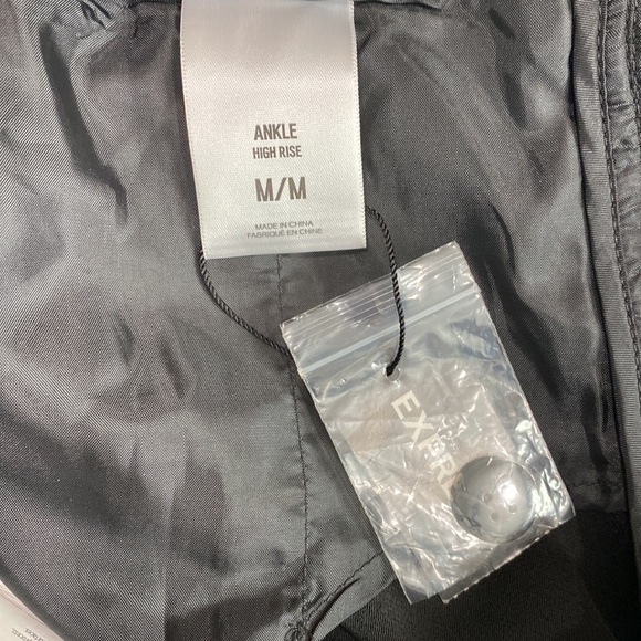 Express NWT Black High Rise Ankle Pants - Picture 10 of 13